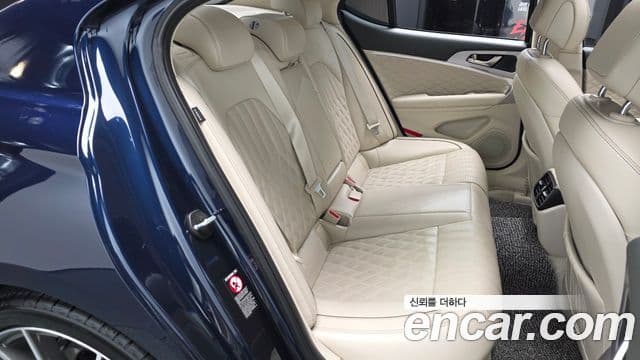 Genesis G70 Sport пакет, 2020 11