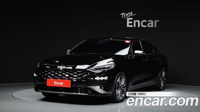 Kia K8 гибрид Signature, 2023 1