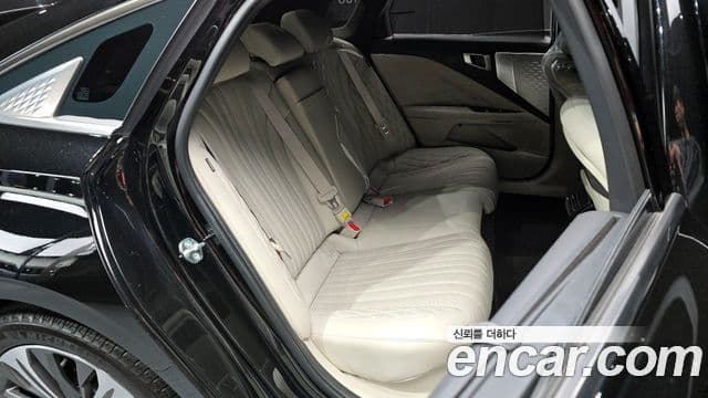 Kia K8 гибрид Signature, 2023 12