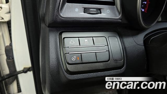 KG모빌리티(SsangYong) Tivoli VX 2WD, 2017 13