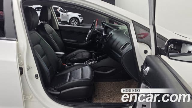 Kia The / новый New K3 Deluxe, 2016 12