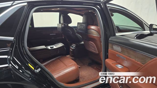 Genesis G90 (RS4) бензин 3.5 турбо AWD, 2022 12