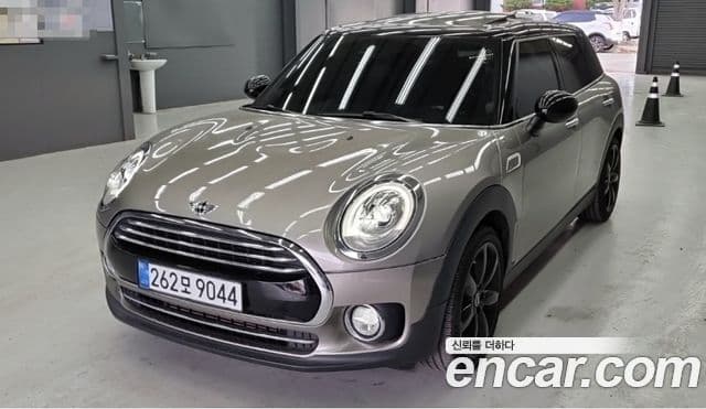 Mini Cooper 클럽맨 2세대, 2017 1