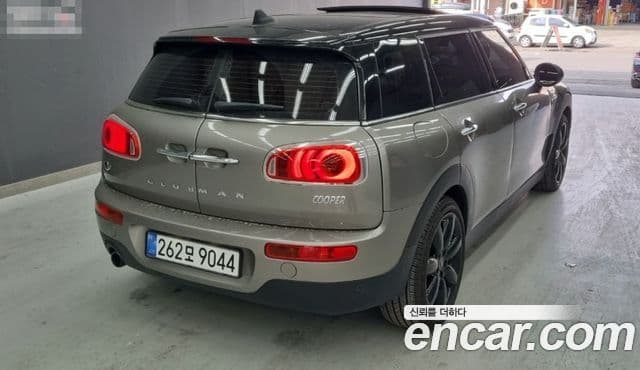 Mini Cooper 클럽맨 2세대, 2017 2