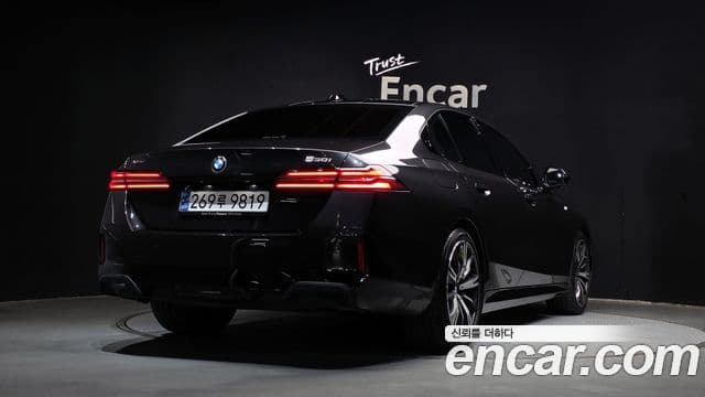 BMW 5시리즈 (G60) 530i xDrive M Sport, 2024 2