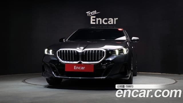 BMW 5시리즈 (G60) 530i xDrive M Sport, 2024 3
