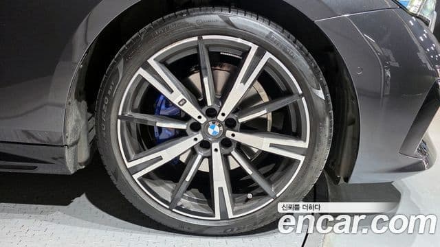 BMW 5시리즈 (G60) 530i xDrive M Sport, 2024 все фото