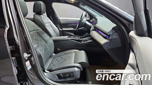 BMW 5시리즈 (G60) 530i xDrive M Sport, 2024 11