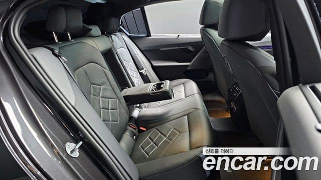 BMW 5시리즈 (G60) 530i xDrive M Sport, 2024 12