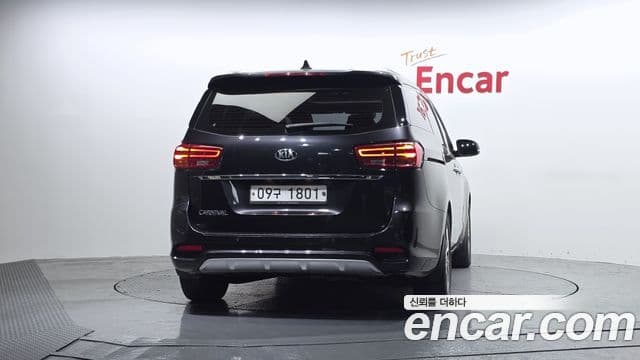 Kia The / новый New Carnival Prestige, 2019 4