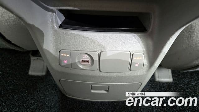 Kia The / новый New Carnival Prestige, 2019 18