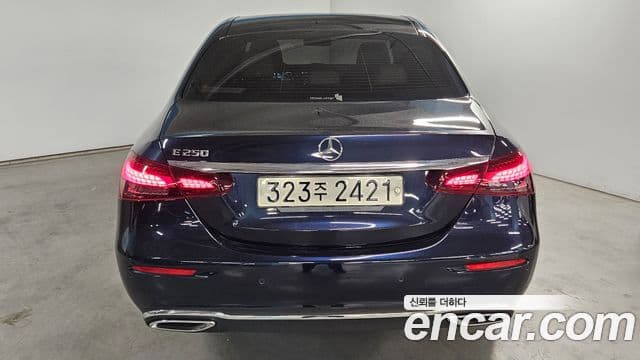 Mercedes-Benz E-класс W213 Avantgarde, 2022 4