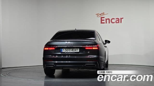 Audi A6 (C8) Premium, 2023 4