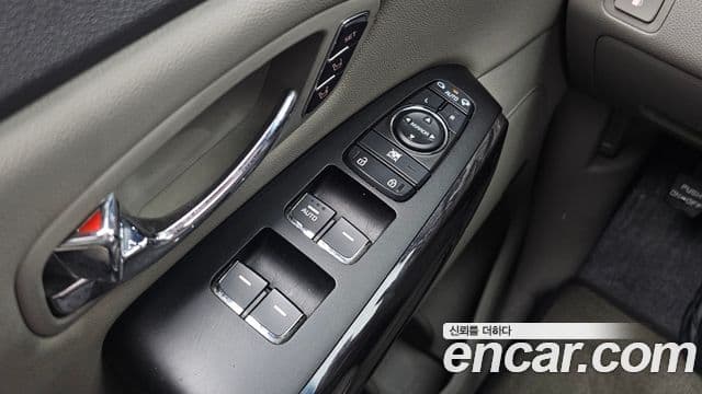 Kia All New Carnival President, 2016 16