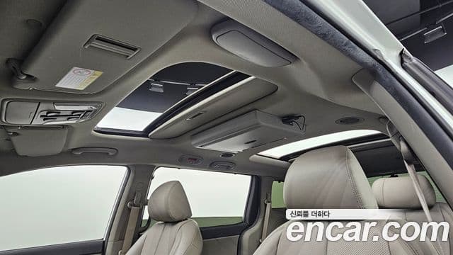 Kia All New Carnival President, 2016 19