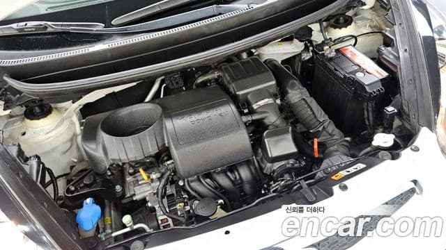 Kia All New Morning Deluxe Trendy, 2014 6