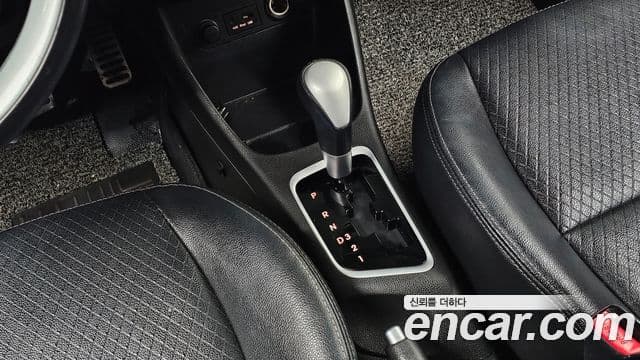 Kia All New Morning Deluxe Trendy, 2014 9