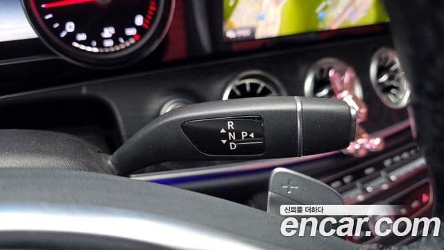 Mercedes-Benz E-класс W213 E220d кабриолет, 2018 9