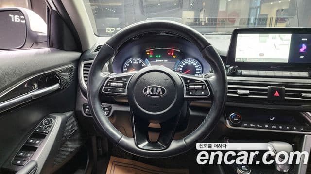 Kia Seltos Signature, 2021 14