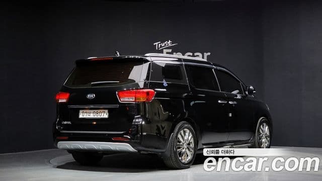Kia All New Carnival Prestige, 2016 2