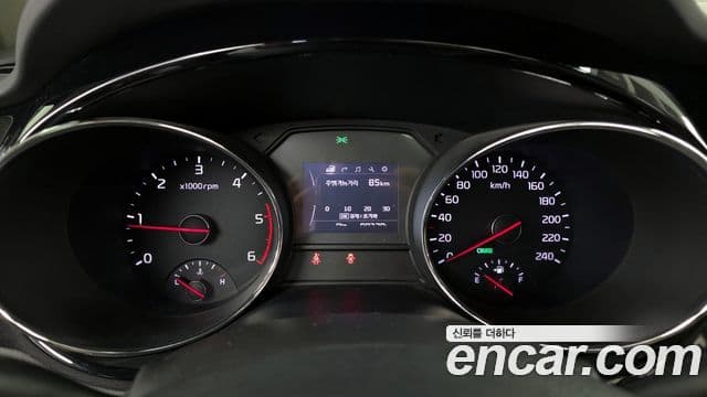 Kia All New Carnival Prestige, 2016 8