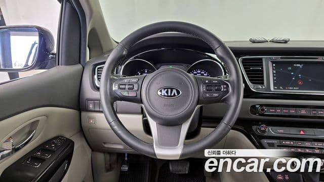 Kia All New Carnival Prestige, 2016 13