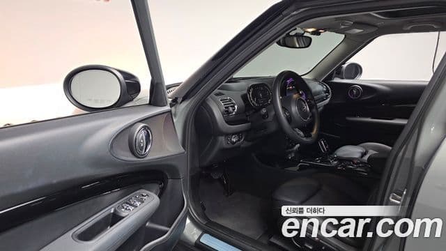 Mini Cooper 클럽맨 2세대, 2021 11