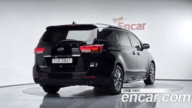 Kia All New Carnival Prestige, 2017 2