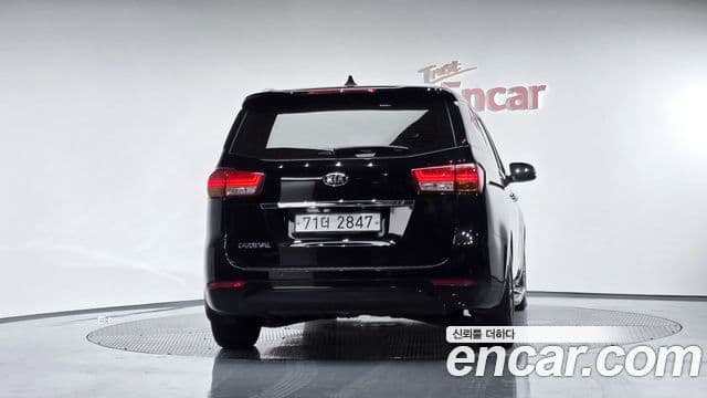 Kia All New Carnival Prestige, 2017 4