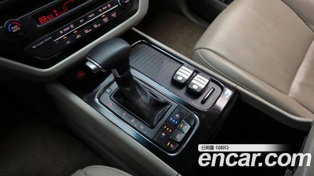 Kia All New Carnival Prestige, 2017 9