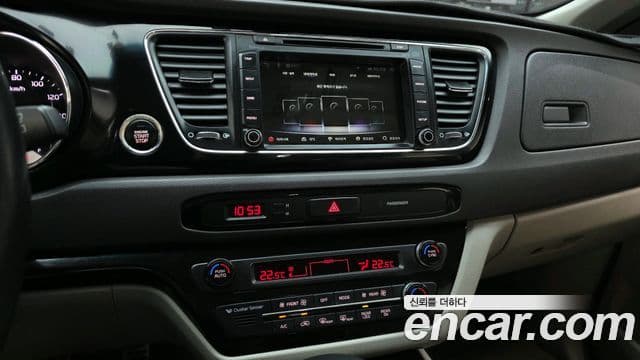 Kia All New Carnival Prestige, 2017 14