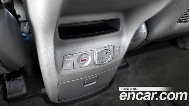 Kia All New Carnival Prestige, 2017 17