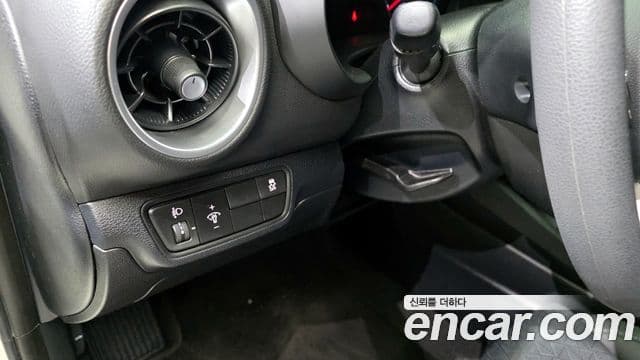 Kia The / новый New K3 2세대 Trendy, 2022 15