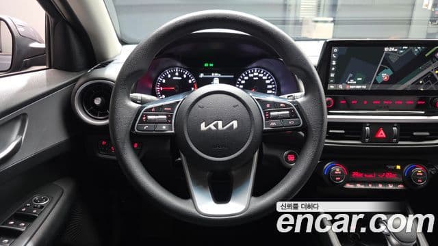 Kia The / новый New K3 2세대 Trendy, 2022 13