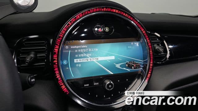 Mini Cooper кабриолет 3세대, 2024 17