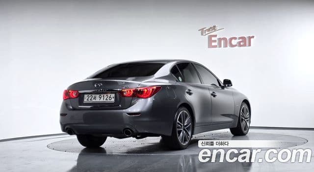 Infiniti Q50 Premium, 2015 2