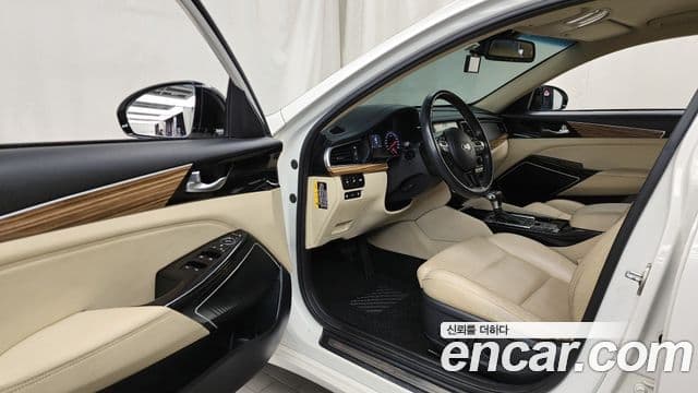 Kia All New K7 Prestige, 2016 10