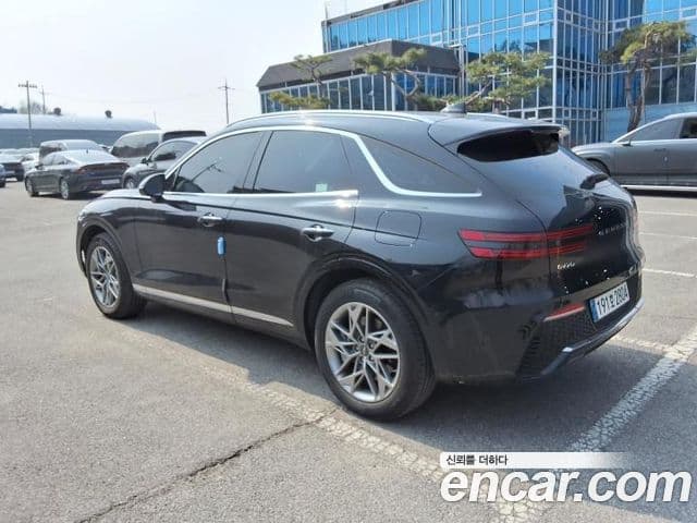 Genesis GV70, 2024 4