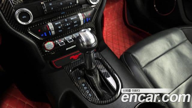 Ford Mustang купе, 2017 9