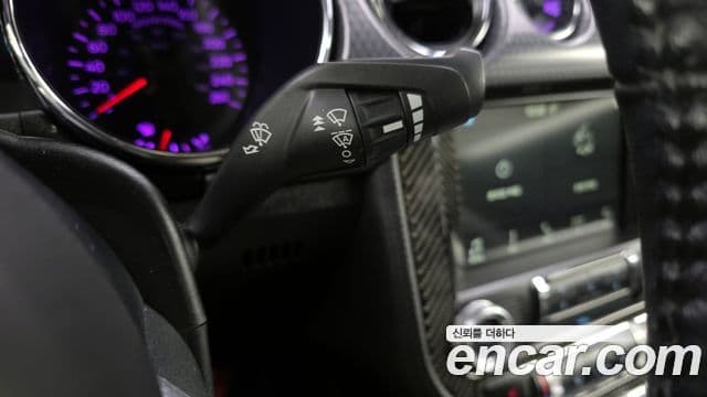 Ford Mustang купе, 2017 19