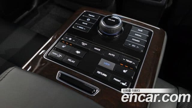 Hyundai Equus(новый кузов / новое поколение) Premium, 2015 20