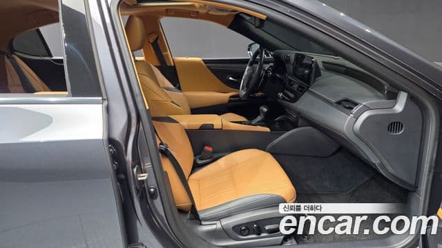 Lexus ES300h 7세대 Luxury Plus, 2023 11