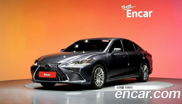 Lexus ES300h 7세대 Luxury Plus, 2023 1
