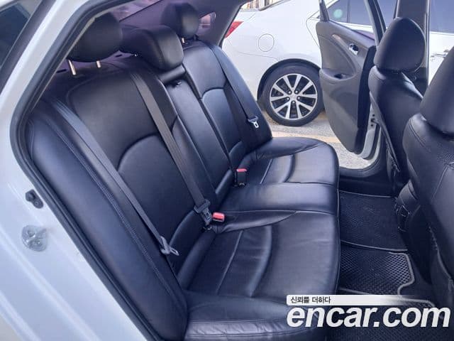 Hyundai Sonata The / новый 브릴리언트 LPI Modern(для людей с инвалидностью), 2013 4