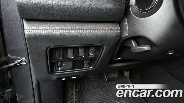 Renault Korea(Samsung) The / новый New QM6 2.0 LPe Premier 2WD, 2023 16