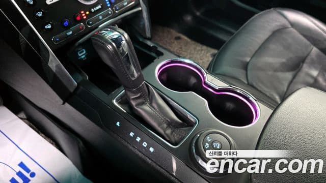 Ford Explorer 5세대, 2016 9