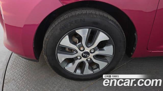 Kia The / новый New Morning Luxury, 2016 все фото