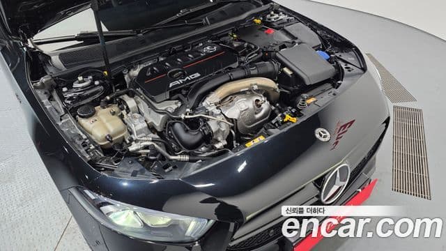 Mercedes-Benz A-класс W177 AMG A35 4MATIC седан, 2022 6