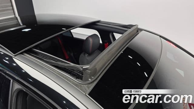 Mercedes-Benz A-класс W177 AMG A35 4MATIC седан, 2022 19