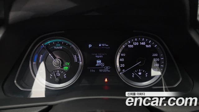 Hyundai Sonata гибрид (DN8) Family, 2021 8